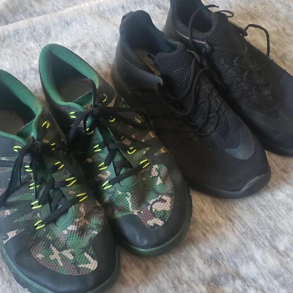 Used 2 pair Nike Shoes sz 11